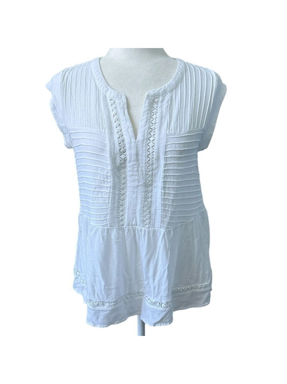 Pale Sky White Imen Pleat Detail Sleeveless Tank Top Blouse Size Medium